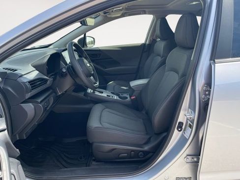 Used 2024 Subaru Crosstrek 2.0i Premium image 9