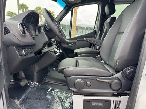 New 2026 Mercedes-Benz Sprinter 2500 image 11