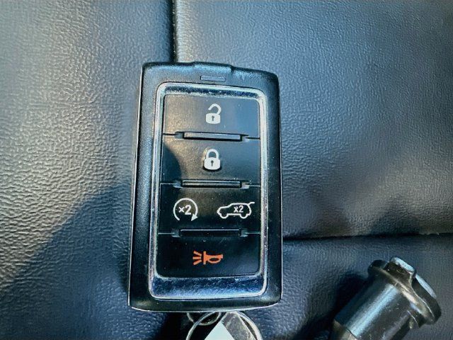 Used 2023 Jeep Grand Cherokee 4WD 4xe image 18