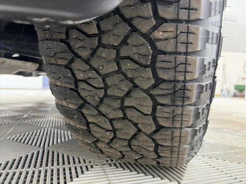 Used 2025 GMC Sierra 1500 Elevation w/ X31 Off-Road Package image 12