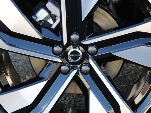 New 2026 Volvo XC40 B5 Ultra w/ Climate Package image 62