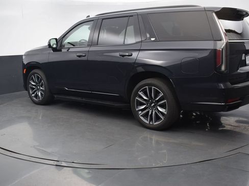 Used 2022 Cadillac Escalade Sport w/ Touring Package AWD/4WD image 4
