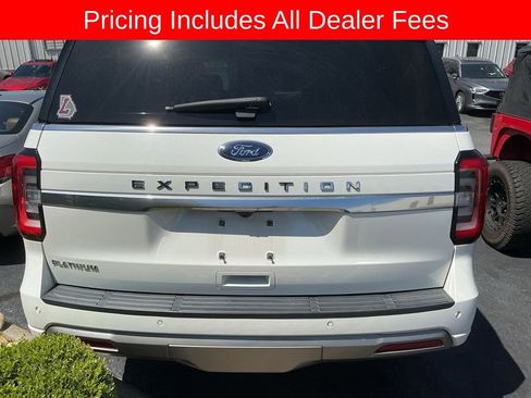 Used 2022 Ford Expedition Platinum RWD image 3