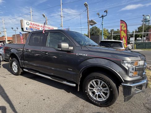 Used 2017 Ford F150 Lariat w/ Equipment Group 501A Mid AWD/4WD image 13