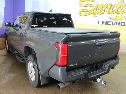 Used 2024 Toyota Tacoma SR5 image 6