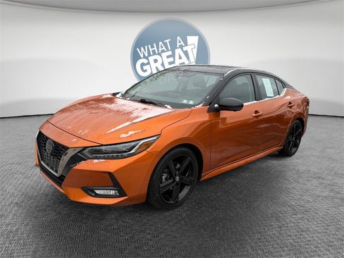 Used 2023 Nissan Sentra SR w/ SR Premium Package image 8