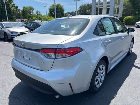 New 2026 Toyota Corolla LE FWD image 5