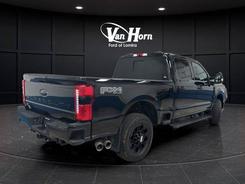 Used 2025 Ford F250 Lariat w/ Lariat Ultimate Package AWD/4WD image 7