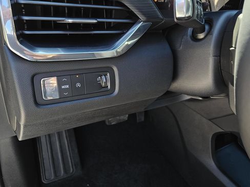 New 2026 GMC Acadia Elevation w/ Elevation Premium Package FWD image 9