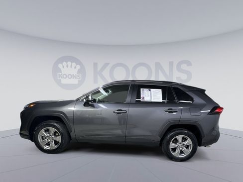 Used 2024 Toyota RAV4 XLE FWD image 17