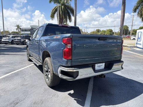 Used 2024 Chevrolet Silverado 1500 LT AWD/4WD image 6