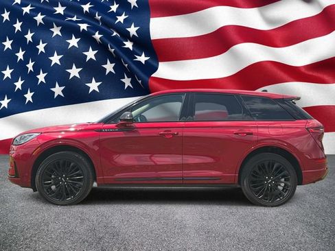Used 2024 Lincoln Corsair FWD w/ Equipment Group 101A image 15