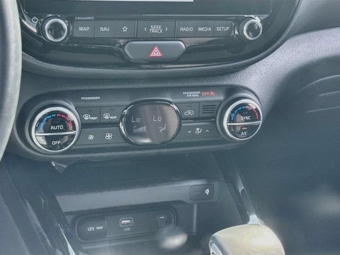 Certified 2024 Kia Soul EX FWD image 16