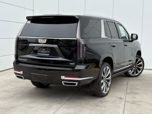 New 2026 Cadillac Escalade Luxury w/ Touring Package AWD/4WD image 7