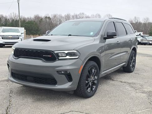 Used 2023 Dodge Durango GT image 1