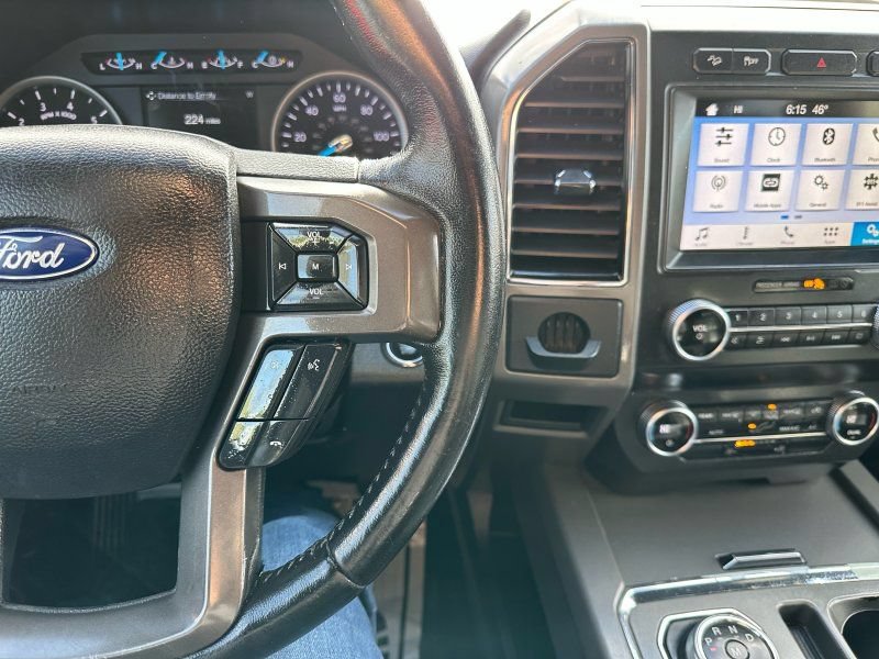 Used 2019 Ford Expedition Max XLT w/ Equipment Group 201A AWD/4WD image 15