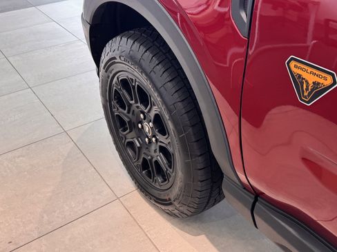 New 2026 Ford Bronco Sport Badlands image 9