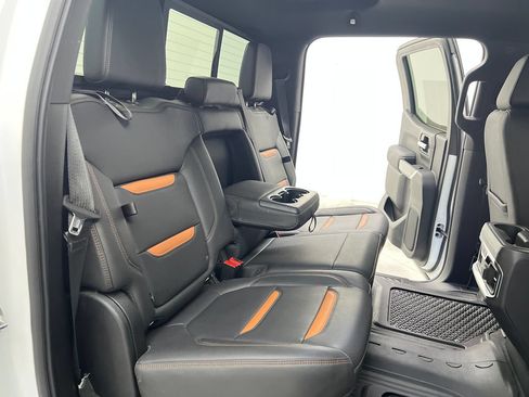 Used 2021 GMC Sierra 1500 AT4 w/ AT4 Value Package AWD/4WD image 24