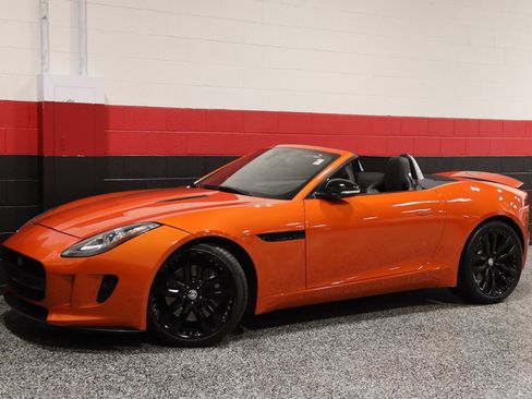 Used 2014 Jaguar F-TYPE Convertible image 17