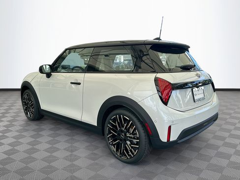 New 2026 MINI Cooper 2-Door Hardtop image 4
