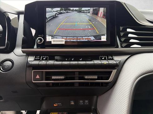 New 2026 Toyota Camry SE FWD image 17