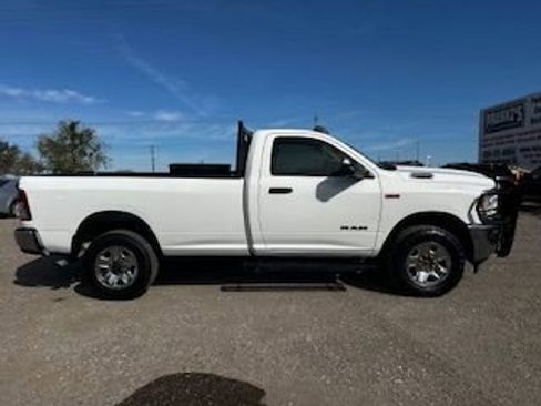 Used 2019 RAM 2500 Tradesman AWD/4WD image 7