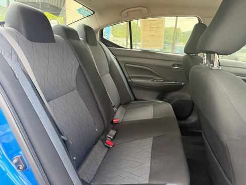 Used 2023 Nissan Versa SV FWD image 19