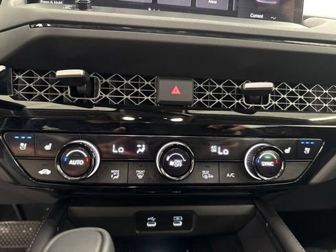 Certified 2024 Honda Accord Touring image 33
