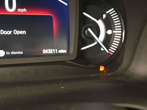 Used 2022 Honda Passport TrailSport image 22