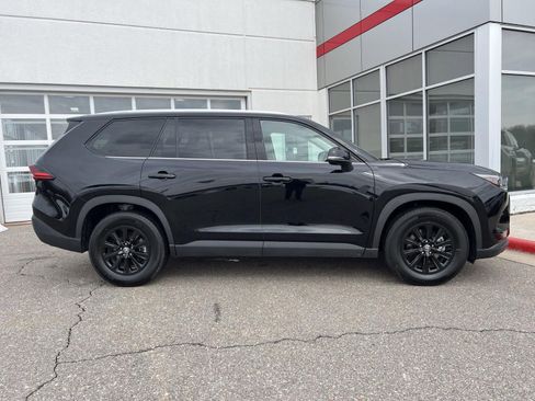 Used 2025 Toyota Grand Highlander AWD image 18