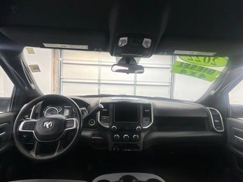 Used 2022 RAM 2500 Big Horn AWD/4WD image 4
