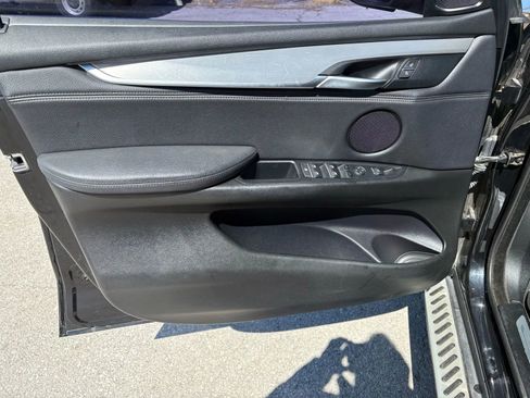 Used 2015 BMW X5 xDrive35i image 9