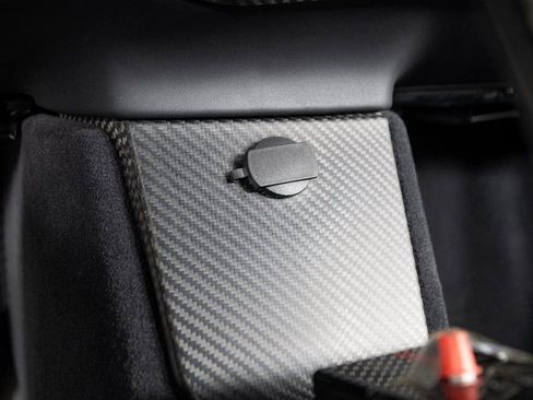 Used 2015 McLaren P1 image 28