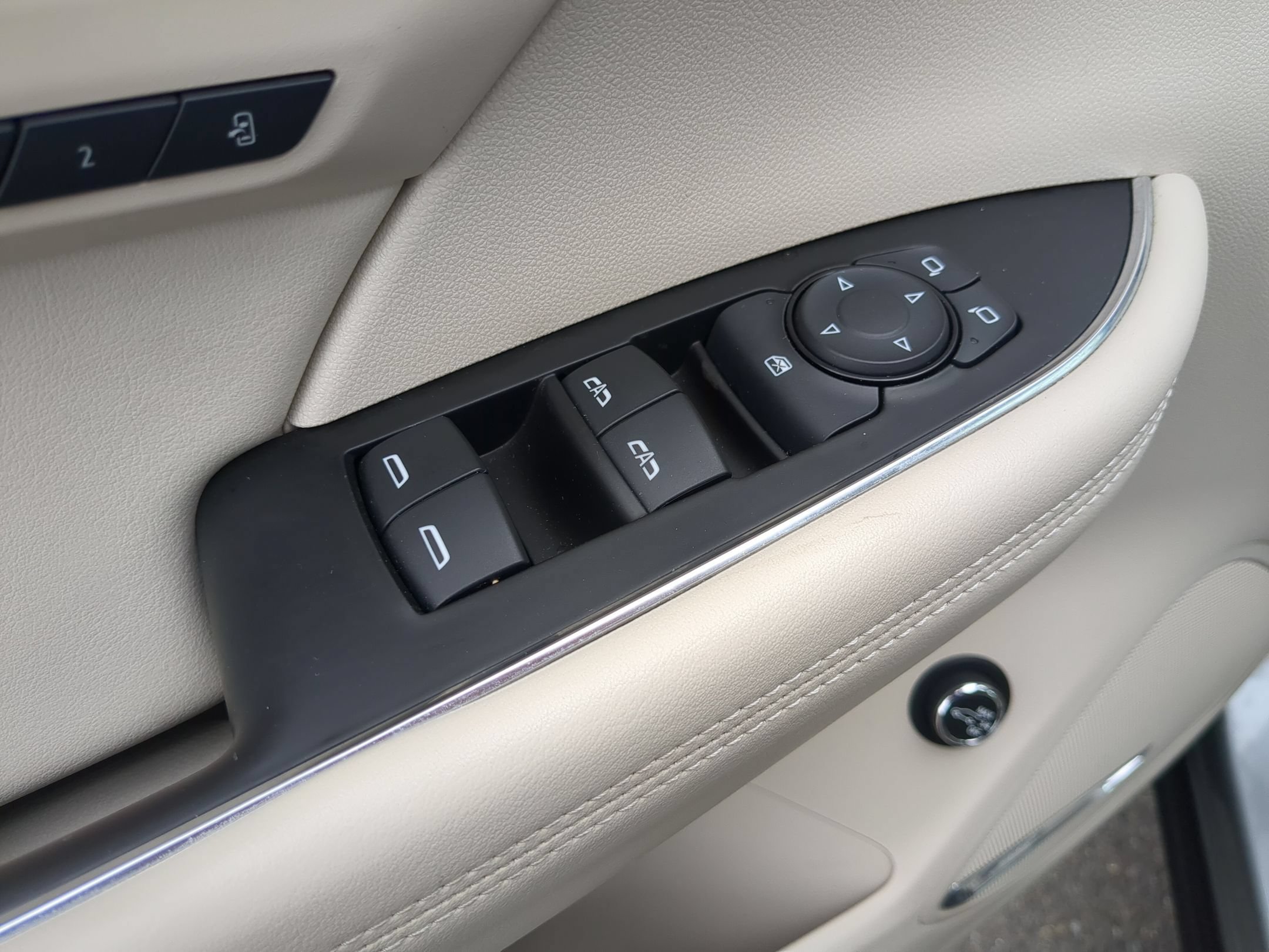 Certified 2023 Buick Envision Avenir AWD/4WD image 22