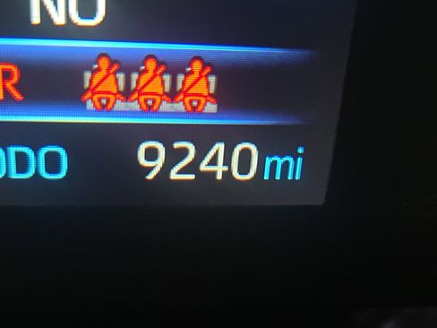 Used 2024 Toyota Corolla SE image 18