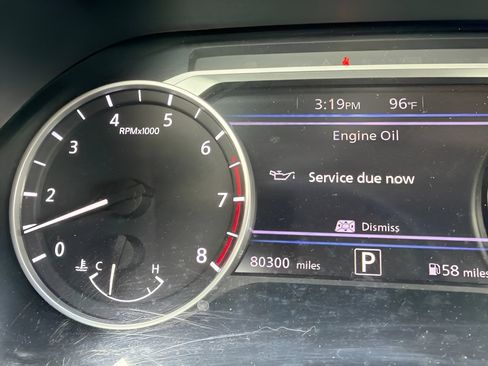 Used 2023 Nissan Sentra SR w/ Midnight Edition Package FWD image 16