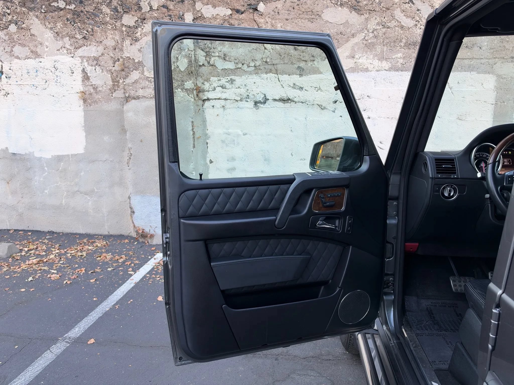 Used 2015 Mercedes-Benz G 63 AMG 4MATIC image 15