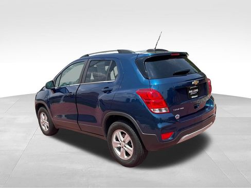 Used 2020 Chevrolet Trax LT AWD/4WD image 5