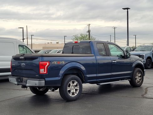 Used 2015 Ford F150 XLT w/ Equipment Group 302A Luxury image 4