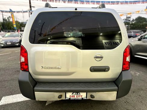 Used 2012 Nissan Xterra S w/ Value Package image 6