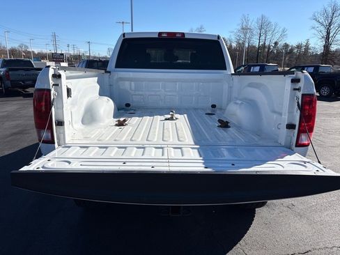 Used 2018 RAM 2500 Tradesman w/ Chrome Appearance Group image 30