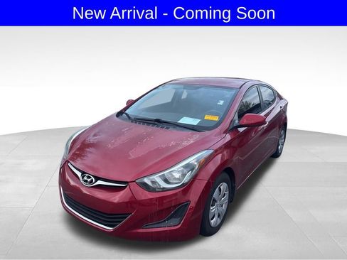 Used 2016 Hyundai Elantra SE image 1