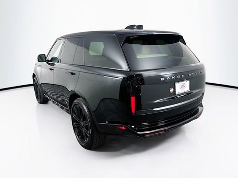 Used 2025 Land Rover Range Rover SE AWD/4WD image 7