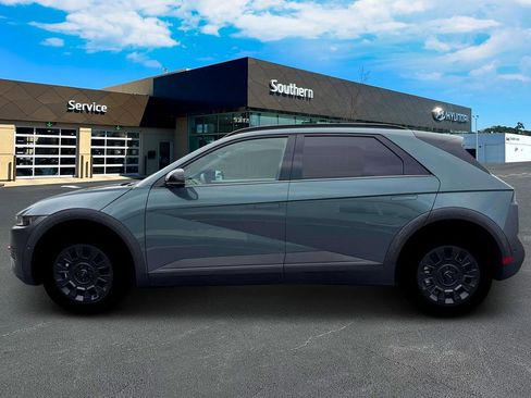 New 2026 Hyundai Ioniq 5 XRT image 3