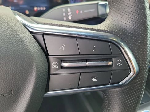 New 2026 Chevrolet Equinox EV LT image 6