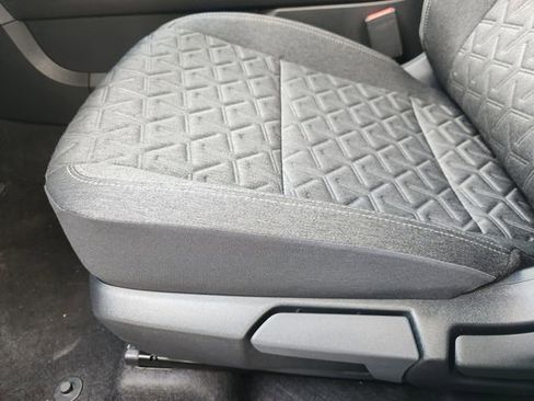 New 2026 Nissan Kicks SV image 18