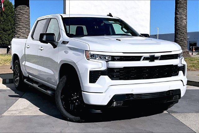 New 2026 Chevrolet Silverado 1500 RST w/ RST All Star Premium Package AWD/4WD image 2