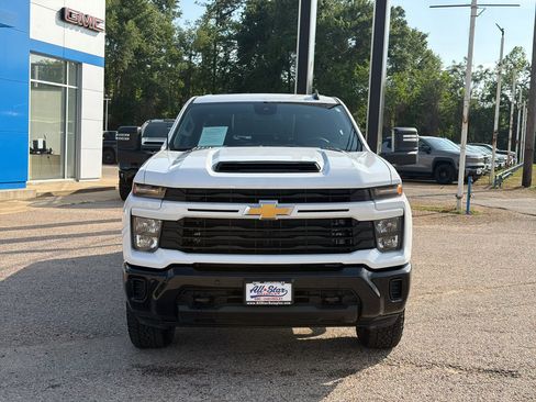 Used 2025 Chevrolet Silverado 2500 Custom w/ Custom Value Package AWD/4WD image 13