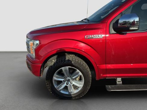 Used 2019 Ford F150 Platinum w/ Equipment Group 701A Luxury AWD/4WD image 21