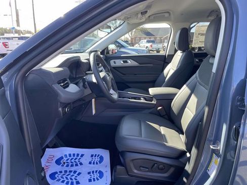 New 2026 Ford Explorer Active w/ Active Comfort Package image 18
